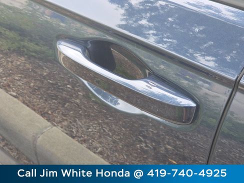 Used 2024 Honda Accord Touring image 16
