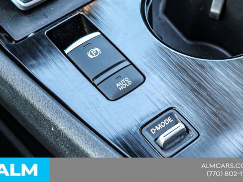 Used 2024 Nissan Rogue SV image 33