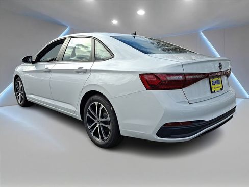 New 2026 Volkswagen Jetta Sport image 4