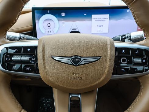 Used 2025 Genesis G80 2.5T image 24