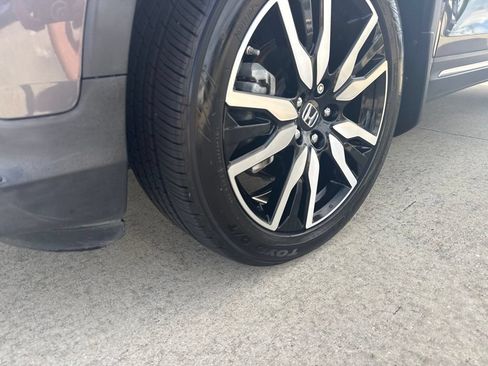 Used 2019 Honda Pilot Elite image 10