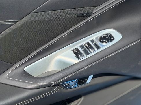 Used 2022 Chevrolet Corvette Stingray Convertible w/ 1LT image 27