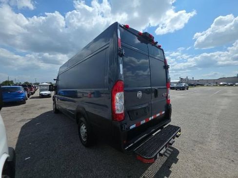 Used 2021 RAM ProMaster 3500 FWD image 3
