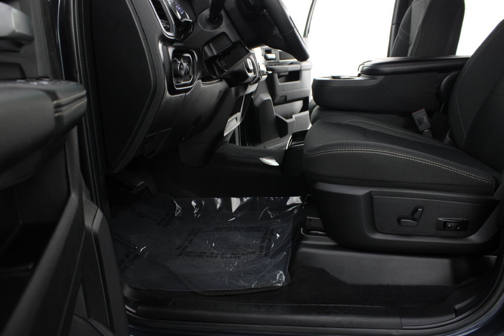 Used 2026 RAM 2500 Big Horn AWD/4WD image 16