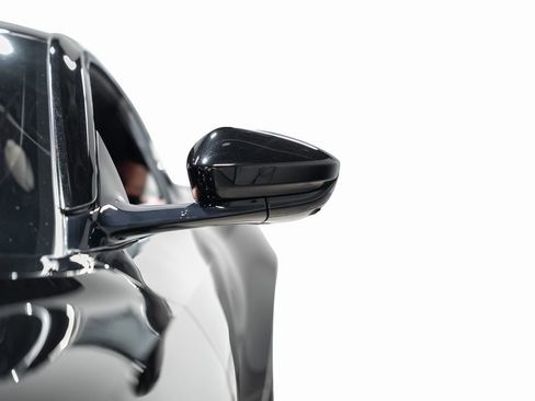 Used 2019 Aston Martin DBS Superleggera image 11