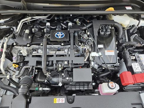 Used 2022 Toyota Corolla LE image 24