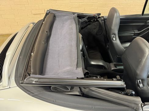 Used 1998 Porsche 911 Carrera image 48