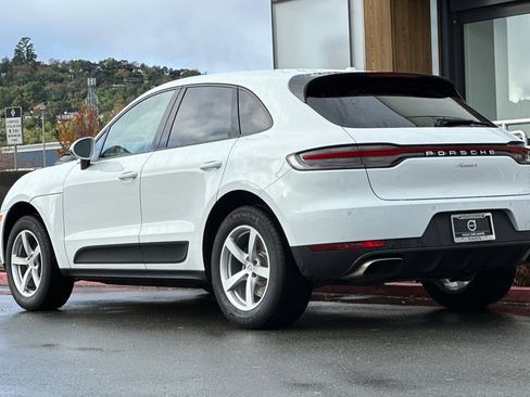 Used 2020 Porsche Macan image 6