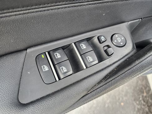 Used 2020 BMW 530i image 23