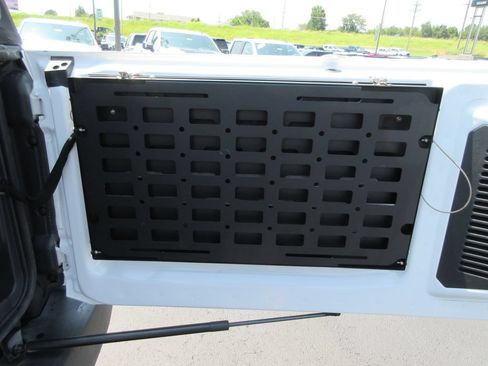 Used 2022 Ford Bronco 4-Door AWD/4WD image 11