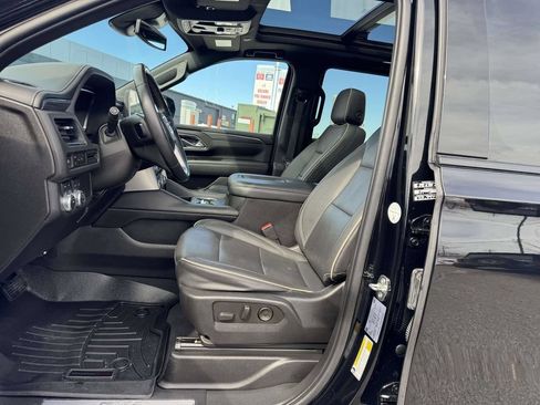 Used 2023 GMC Yukon SLT AWD/4WD image 11