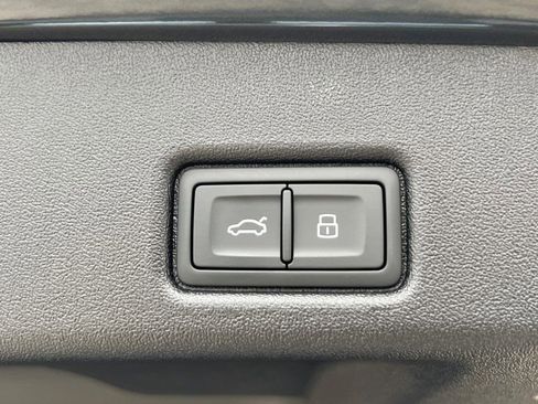 New 2025 Audi Q5 Premium Plus image 14