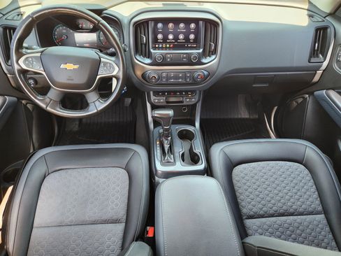 Used 2019 Chevrolet Colorado Z71 RWD image 8