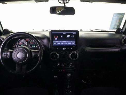 Used 2014 Jeep Wrangler Unlimited Sport w/ Quick Order Package 24S AWD/4WD image 8