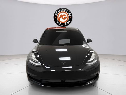 Used 2018 Tesla Model 3 Long Range image 2