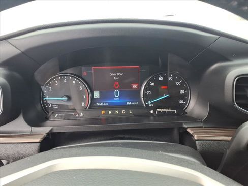 Certified 2023 Ford Explorer Limited w/ Hybrid Equipment Group 310A image 15