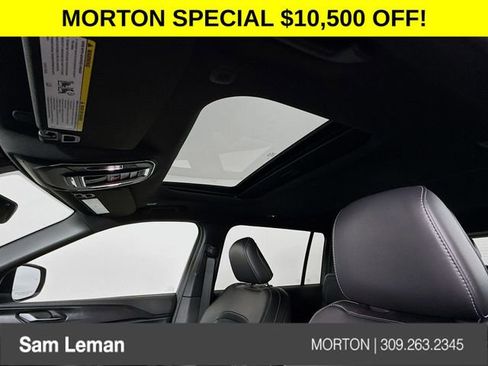 New 2025 Jeep Grand Cherokee L Altitude image 21