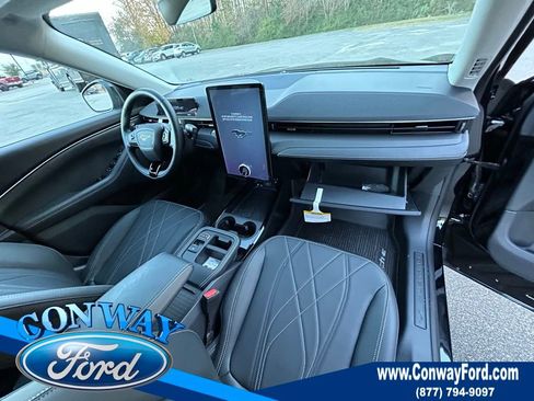 Used 2025 Ford Mustang Mach-E Select w/ Interior Protection Package image 25