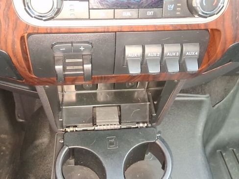 Used 2012 Ford F350 Lariat w/ Chrome Pkg image 29