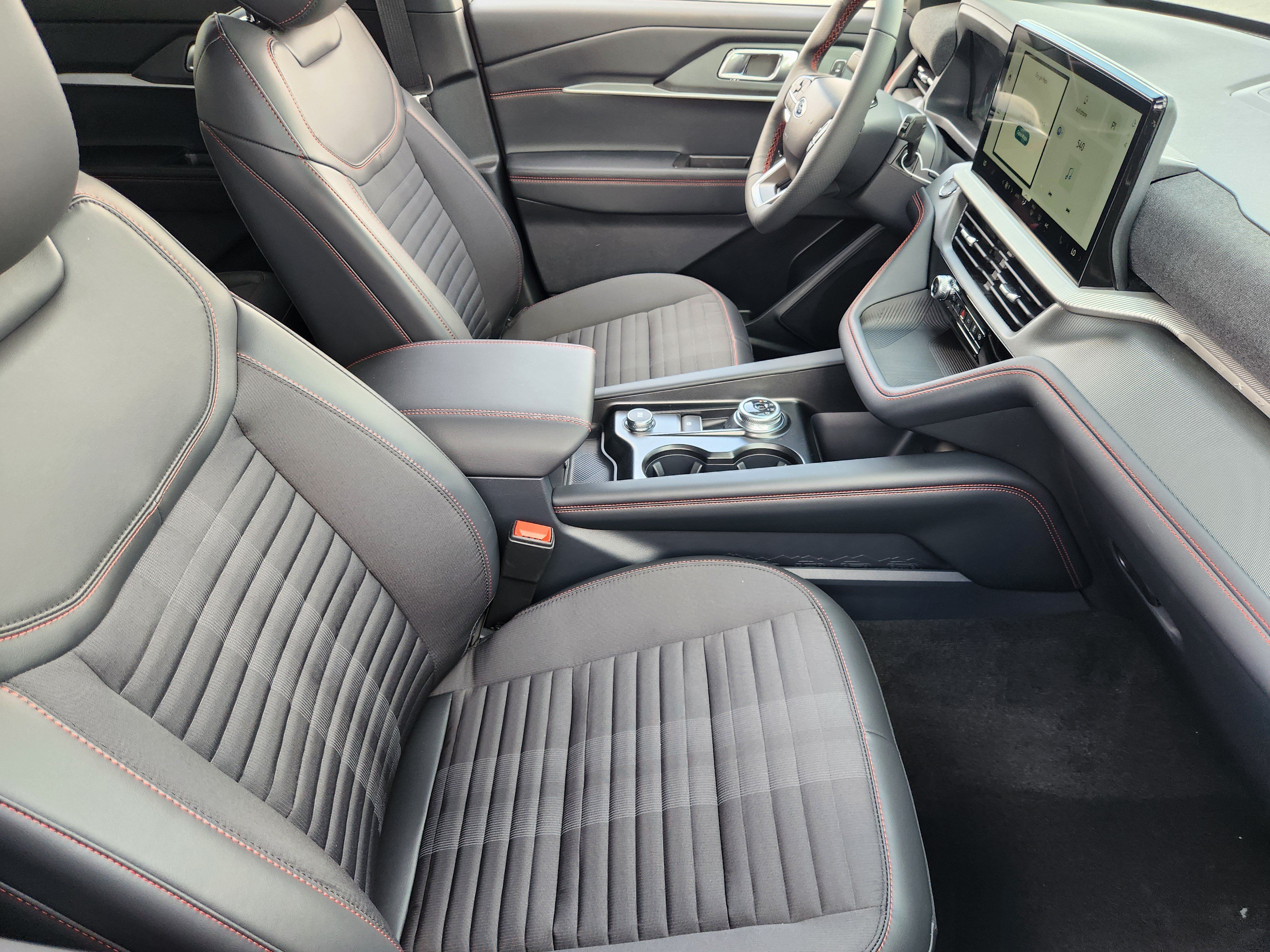New 2026 Ford Explorer ST-Line RWD image 10