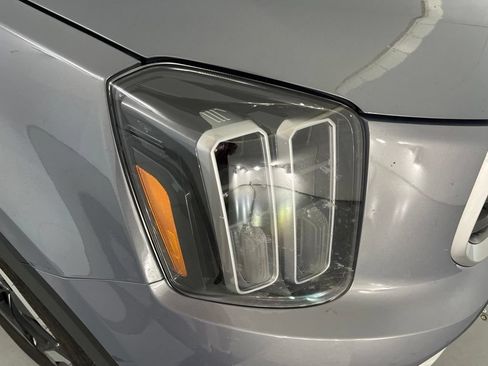 Used 2025 Kia Telluride S FWD image 35