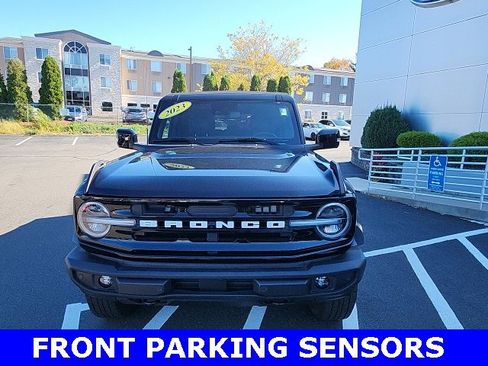 Used 2023 Ford Bronco Outer Banks image 8