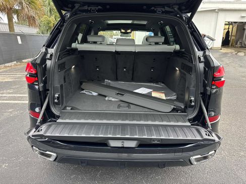New 2026 BMW X5 sDrive40i w/ M Sport Package image 11