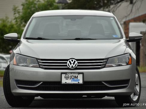 Used 2012 Volkswagen Passat 2.5 SE FWD image 3