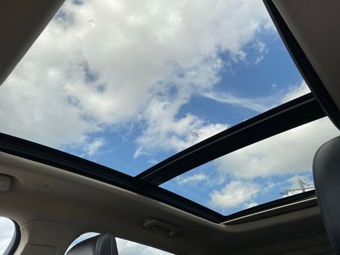 Used 2023 Lincoln Nautilus Reserve image 27