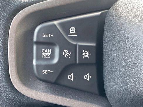 Used 2023 Ford Bronco Wildtrak image 19