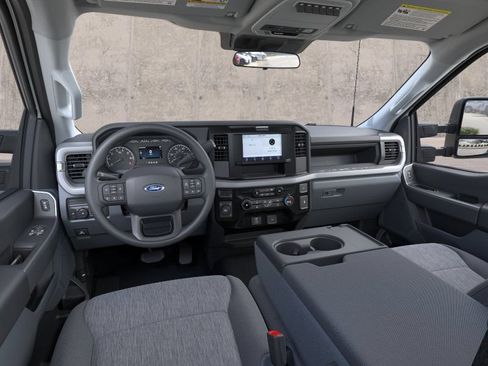 New 2026 Ford F250 XL w/ XL Chrome Package AWD/4WD image 9