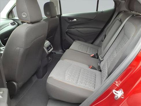 Used 2024 Chevrolet Equinox LT image 20