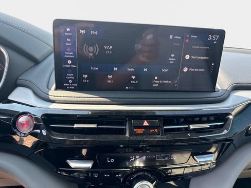Used 2026 Acura MDX FWD w/ Technology Package image 19