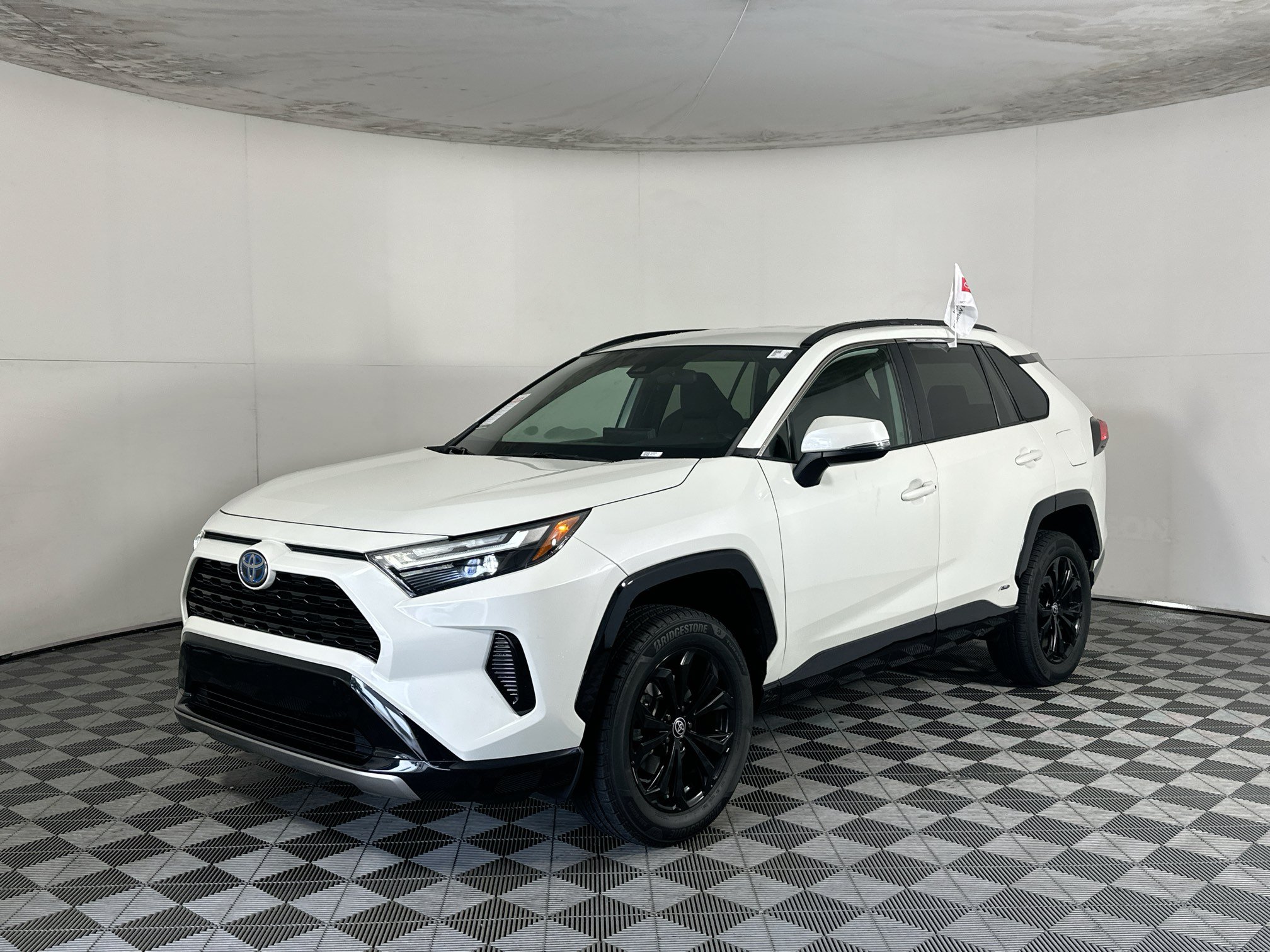 Certified 2022 Toyota RAV4 SE AWD/4WD image 7