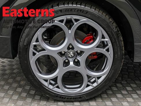 Used 2024 Alfa Romeo Tonale Veloce image 31