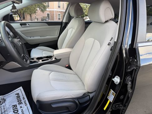 Used 2016 Hyundai Sonata SE FWD image 20