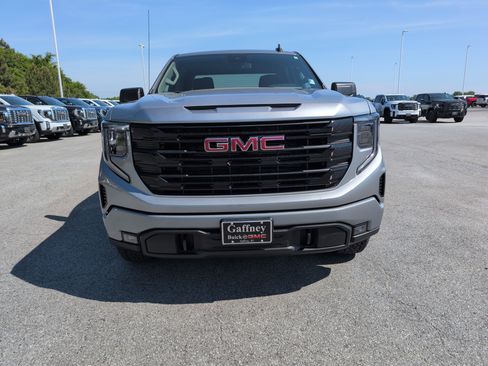 New 2026 GMC Sierra 1500 Elevation AWD/4WD image 11