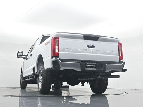 New 2026 Ford F250 XL w/ FX4 Off-Road Package image 50