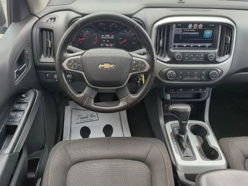 Used 2015 Chevrolet Colorado LT w/ LT Convenience Package image 7