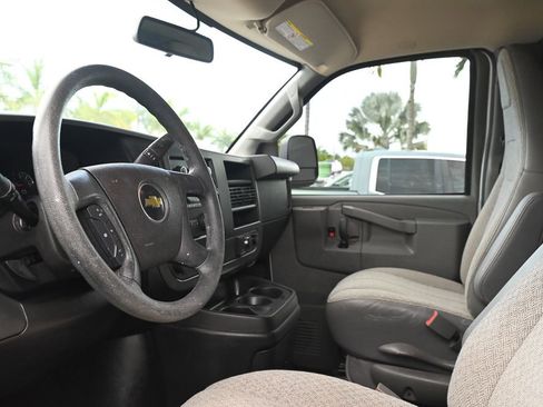 Used 2022 Chevrolet Express 2500 w/ Driver Convenience Package image 11