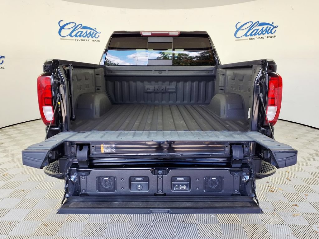 Used 2021 GMC Sierra 1500 Elevation w/ Preferred Package AWD/4WD image 5