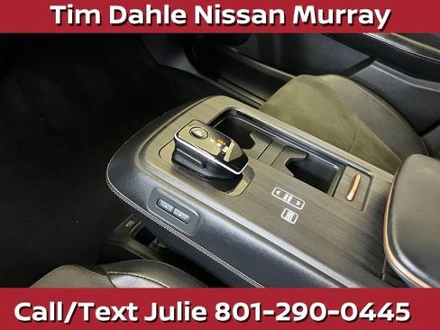 Used 2023 Nissan Ariya AWD image 31