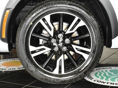 New 2026 Mitsubishi Eclipse Cross SEL AWD/4WD image 8
