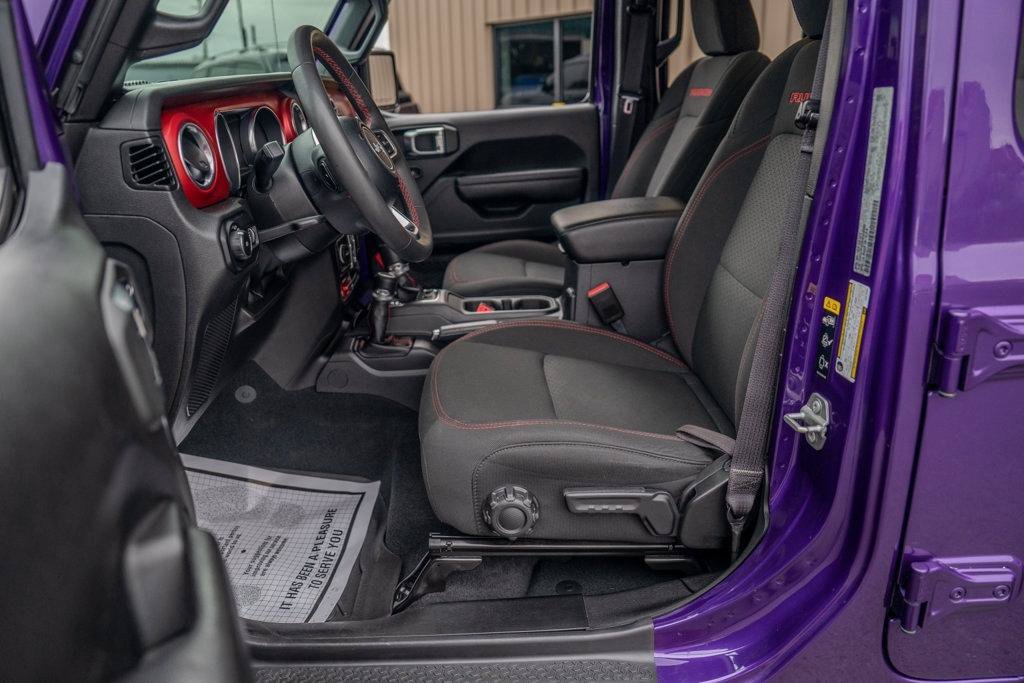 Used 2023 Jeep Wrangler Unlimited Rubicon w/ Xtreme 35 Tire Package AWD/4WD image 16