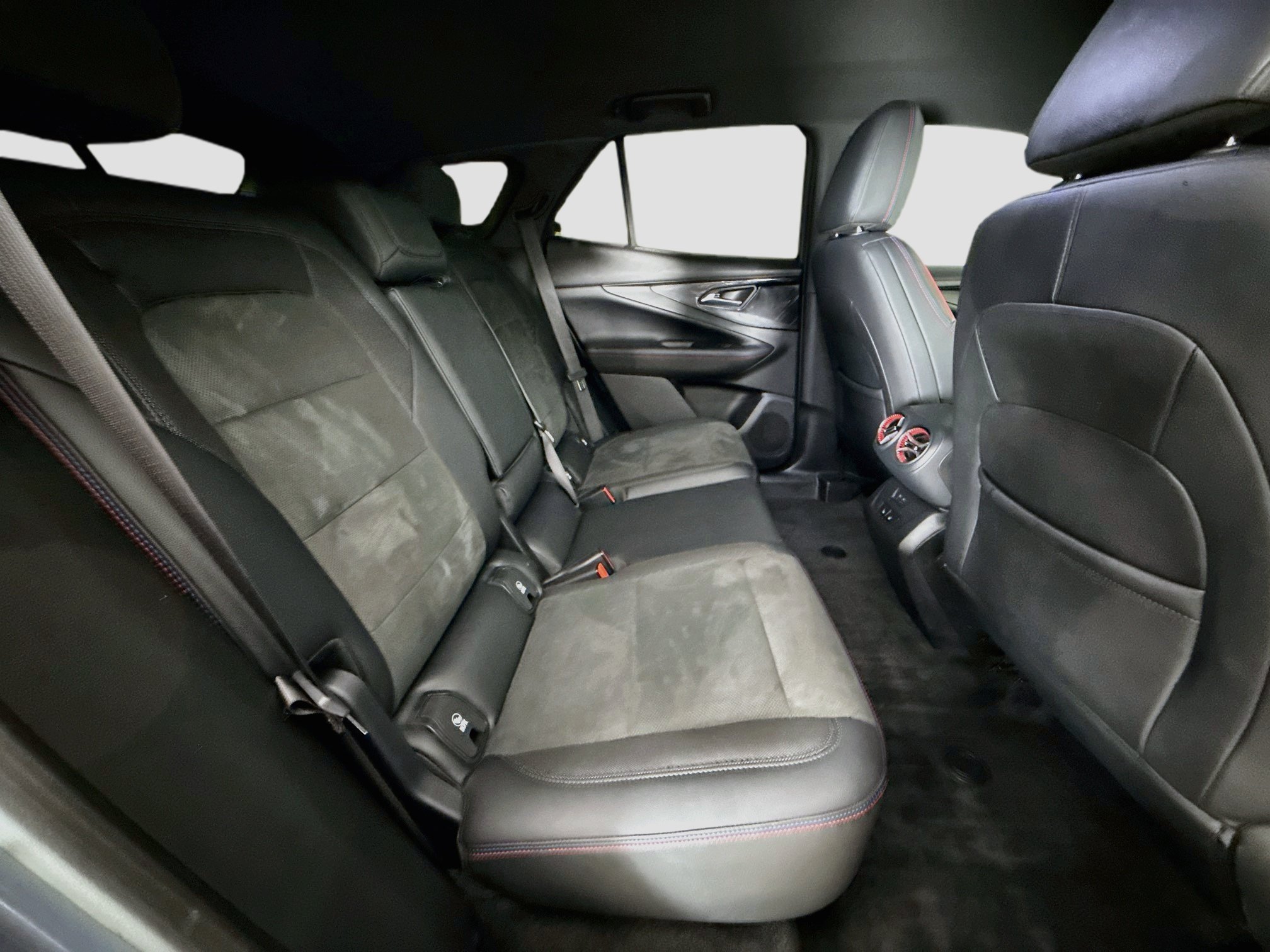 Used 2024 Chevrolet Blazer EV RS AWD/4WD image 29