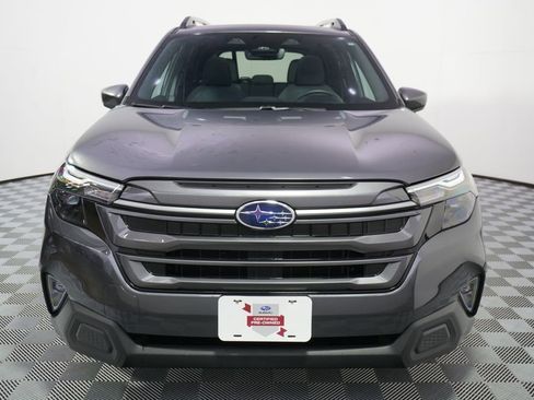 Used 2026 Subaru Forester Premium AWD/4WD image 10