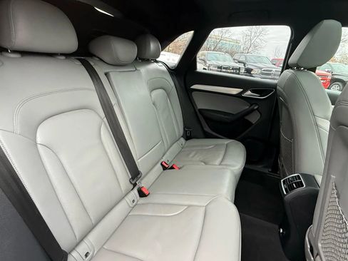 Used 2018 Audi Q3 2.0T Premium Plus image 27