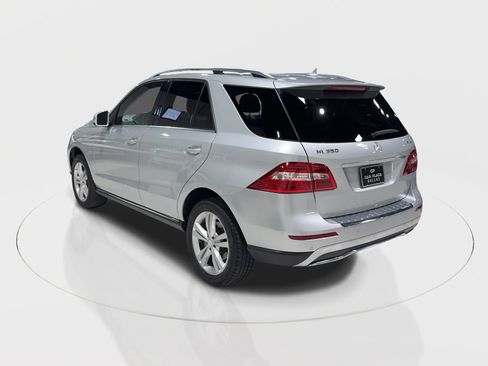 Used 2015 Mercedes-Benz ML 350 ML 350 4MATIC Sport Utility 4D image 9