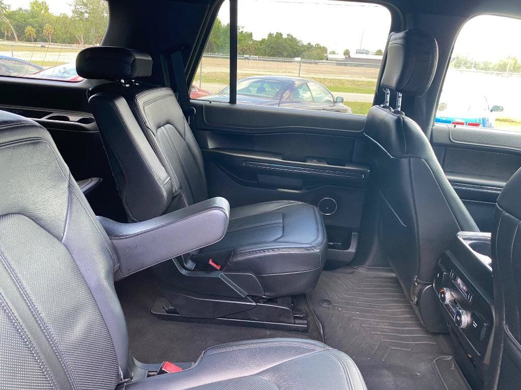 Used 2019 Ford Expedition Limited RWD image 42