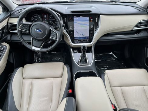 Used 2023 Subaru Outback Limited image 2